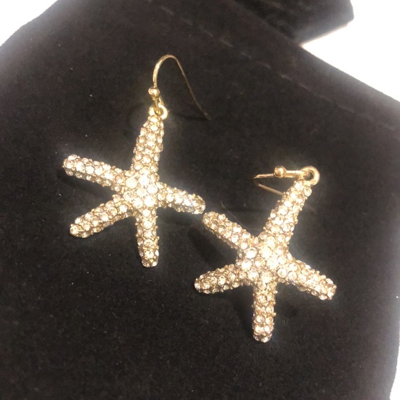 Cubic Zirconia Pavé Starfish Earrings-Boutique - Picture 2 of 4